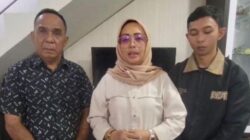 Ely Toisuta Sebaiknya Mundur Dari Jabatan Ketua DPRD Kota Ambon