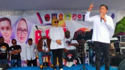 Daftar di KPU, Bodewin-Ely Didukung Masyarakat Adat Ambon